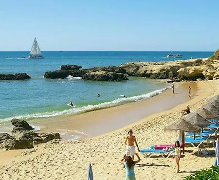Em Quinta Da Barracuda Apartamento